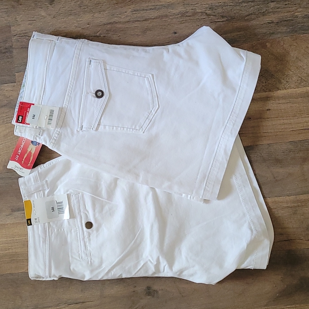 2 pair Lee 12medium white shorts NWT
